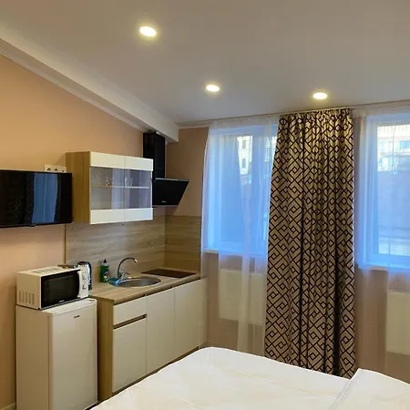 Kyiv Central Apart Hotel *